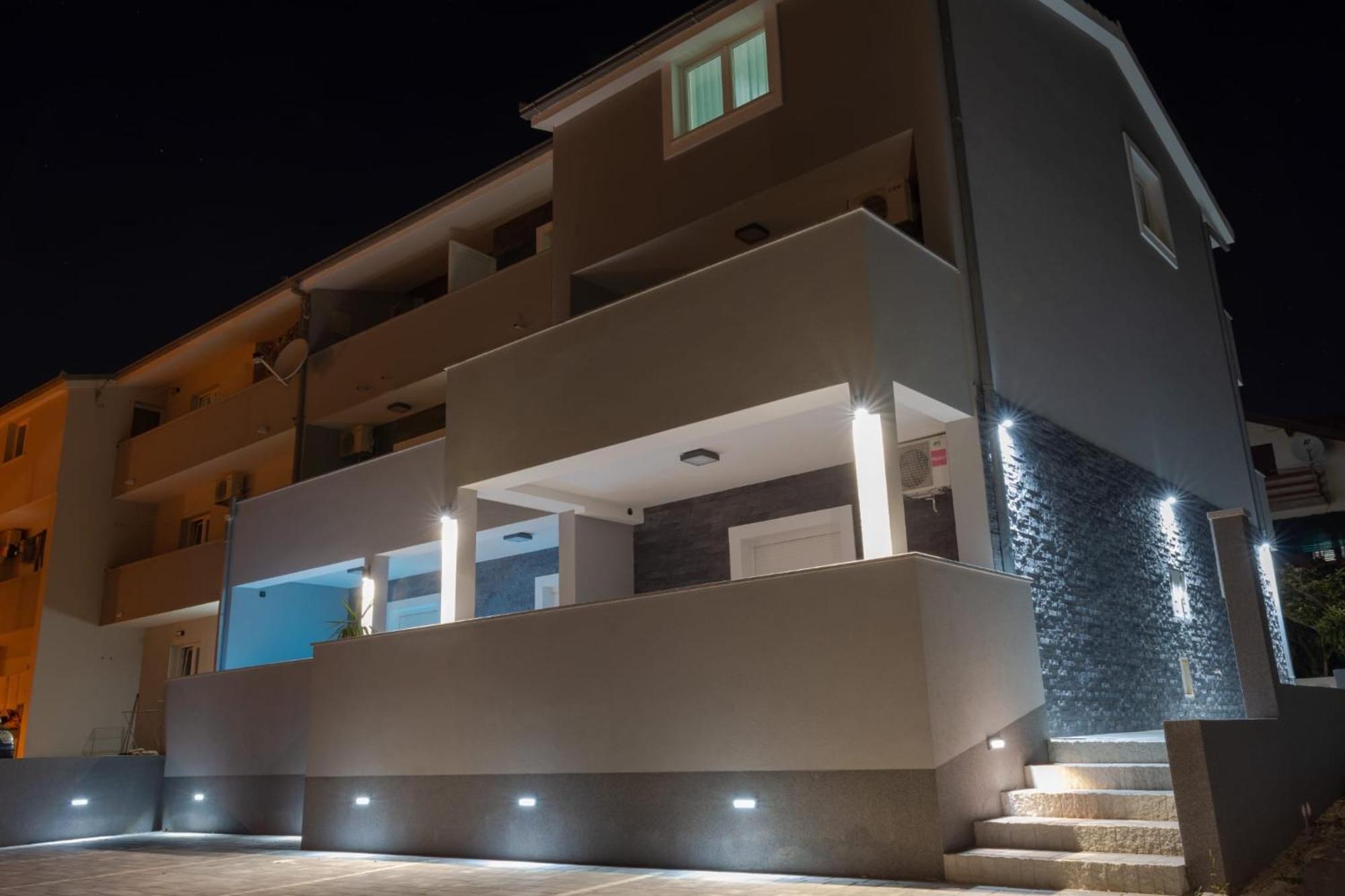 Apartments Pasalic Каштела Экстерьер фото