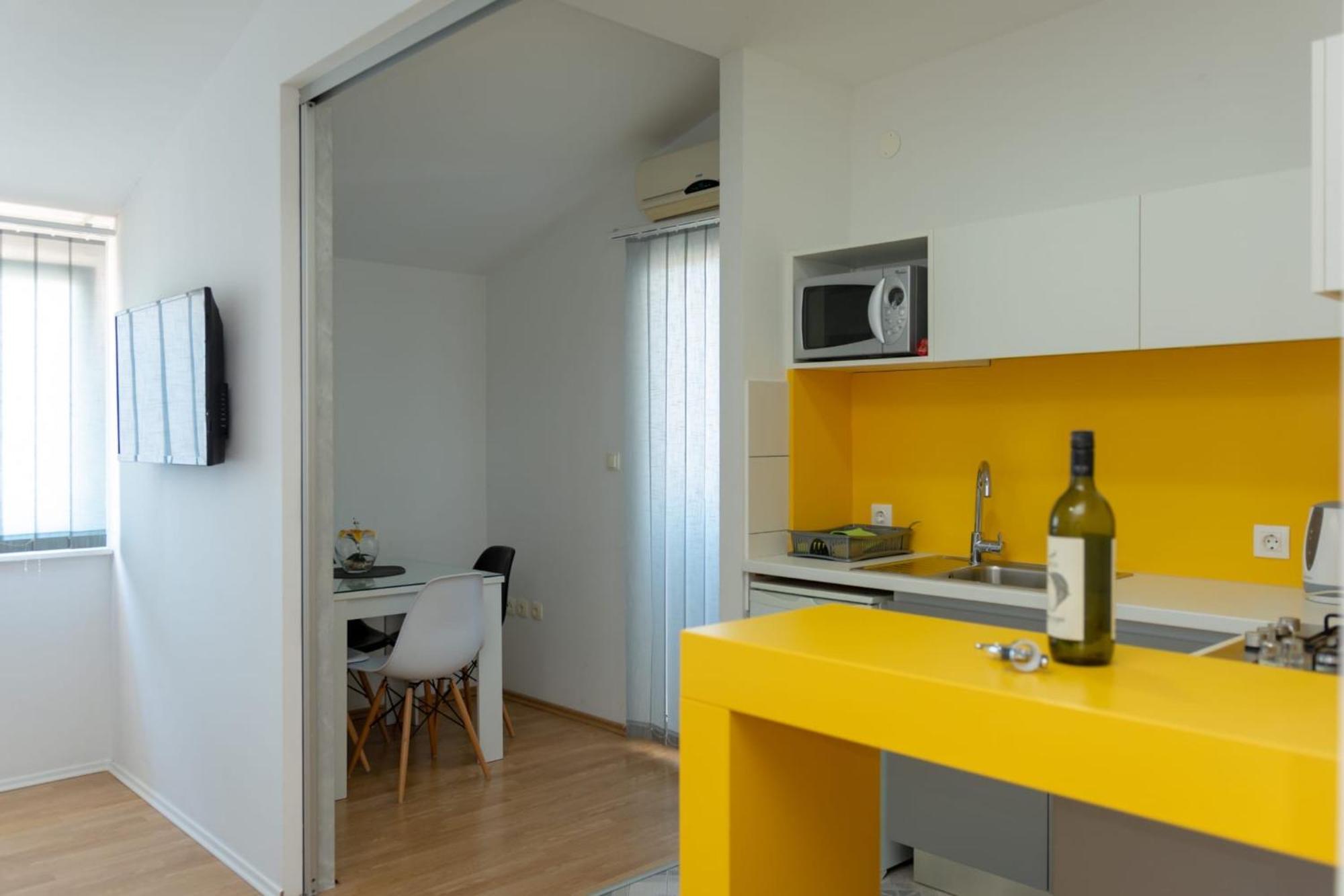 Apartments Pasalic Каштела Экстерьер фото